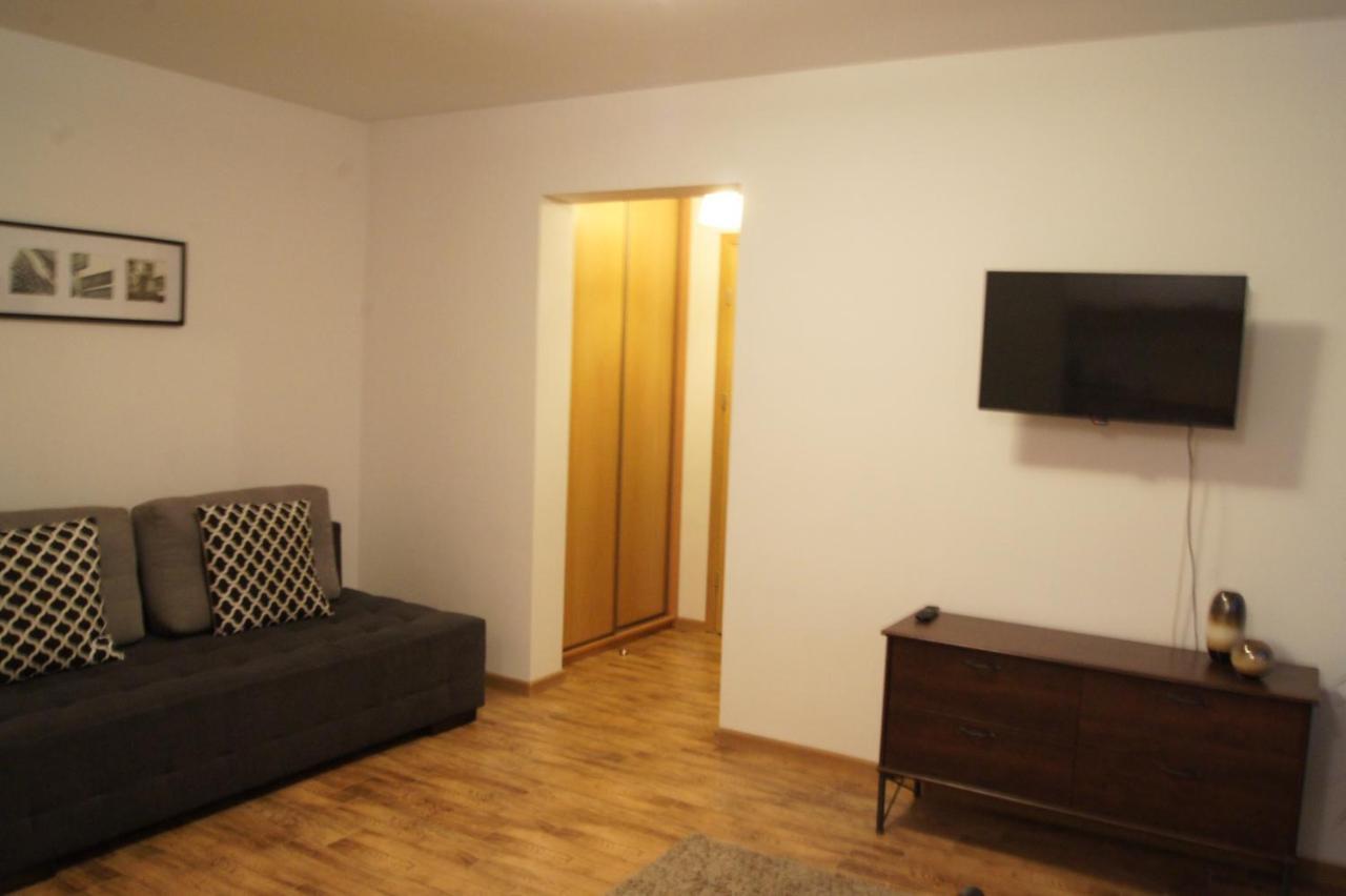 Apartment Freedom In The City